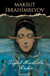 Siyah Mantolu Kadın