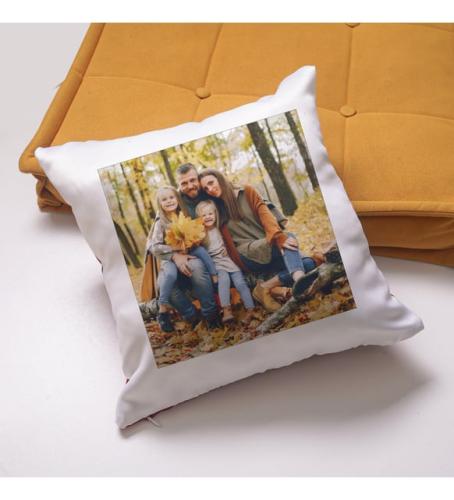 Kişiye Özel Kırmızı Beyaz Baskılı Kadife Yastık